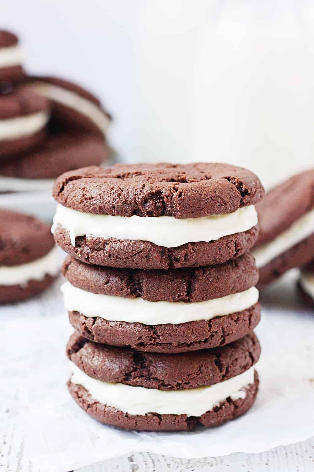 Oreo Cookies n Cream Layer Cake - Adventures of B2