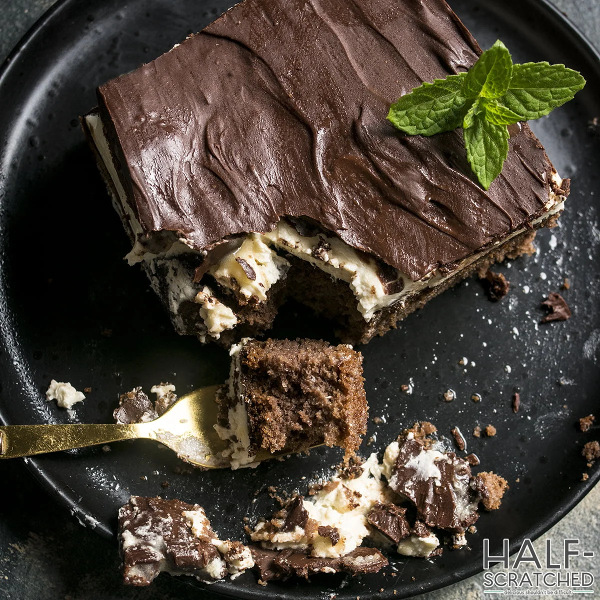 A plate with ding dong cake